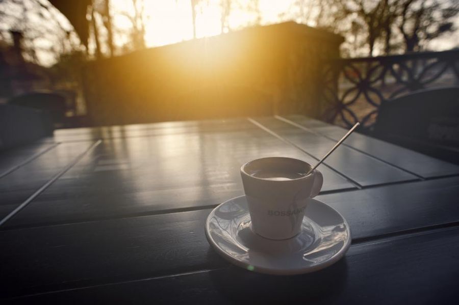 Espresso au soleil levant